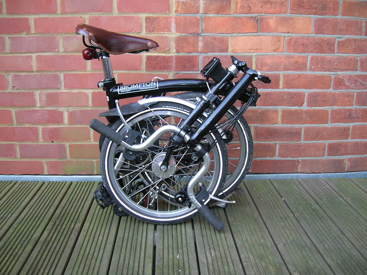Brompton Katlanır Bisiklet — Katlanır Bisiklet
