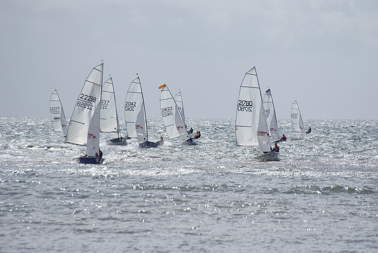 ILCA Dinghy (Laser) — Yelkenli Dinghy