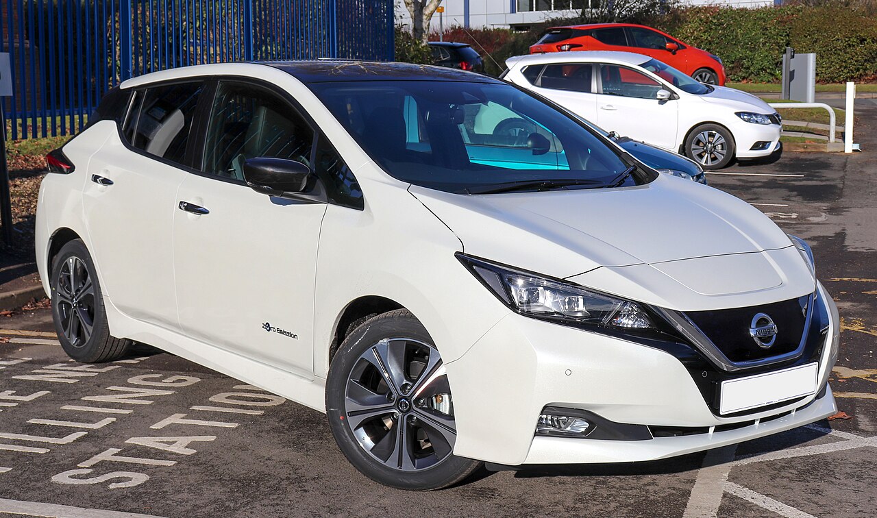 Nissan Leaf — Hatchback