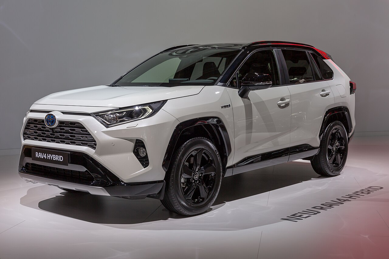 Toyota RAV4 — SUV