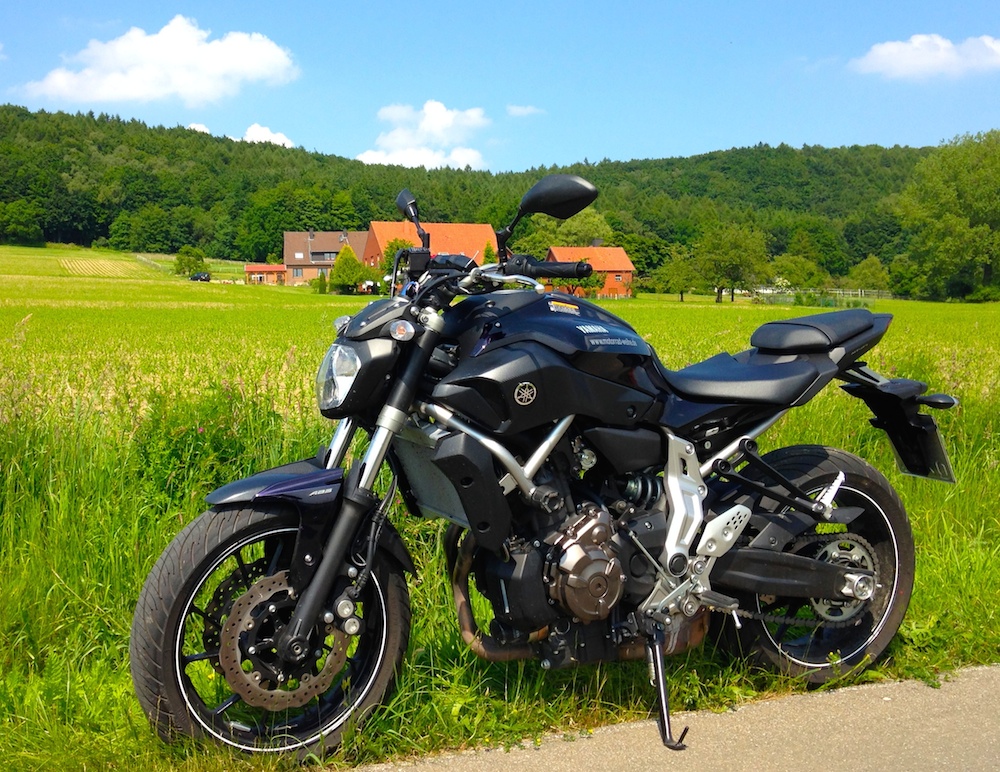 Yamaha MT-07 — Naked