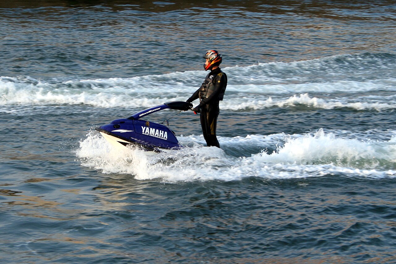 Yamaha WaveRunner — Kişisel Deniz Aracı